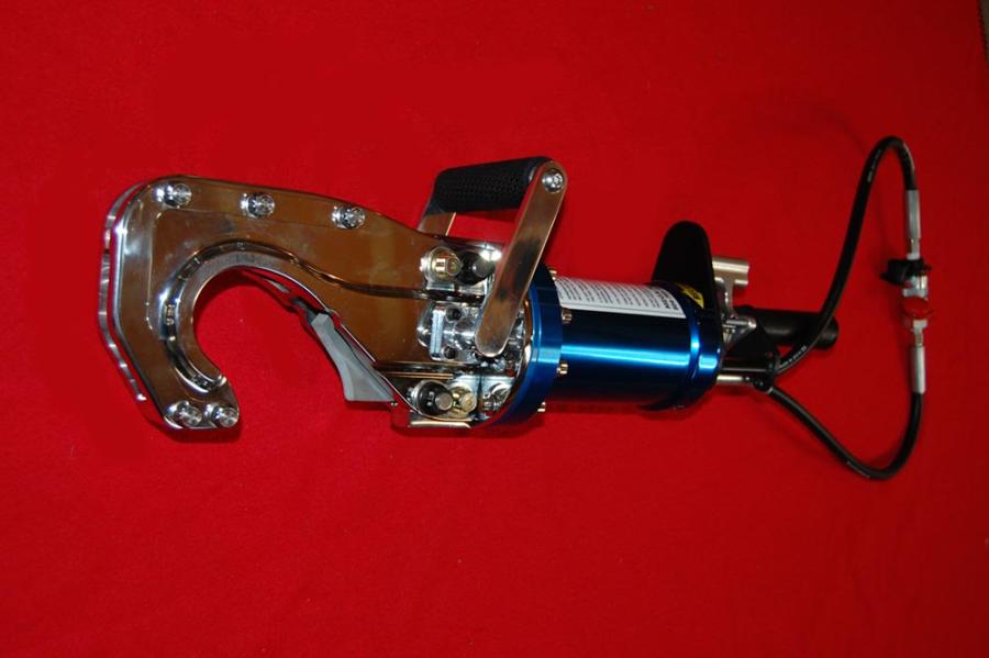 The MT-2 Guillotine Cutter